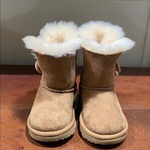 Ugh Bailey boot button boot